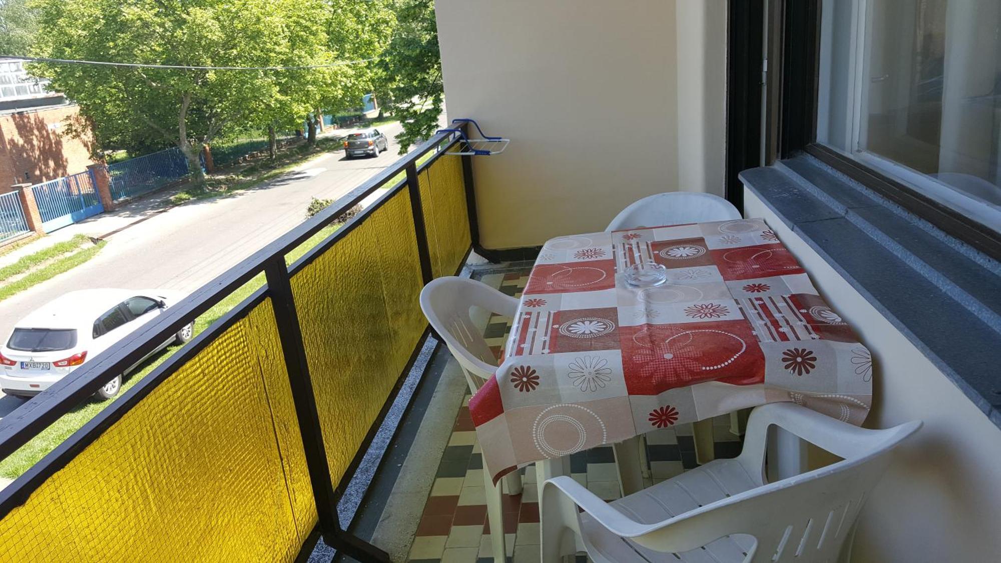 Lara Apartments Siófok Esterno foto